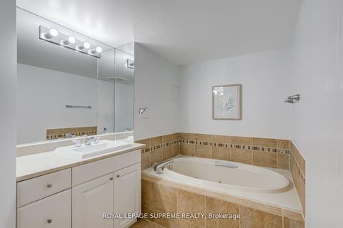 Photo 22 at 1804 - 5 Kenneth Avenue, Willowdale East, Toronto