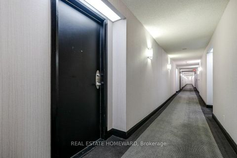 Photo 4 at 1009 - 323 Richmond Street, Moss Park, Toronto