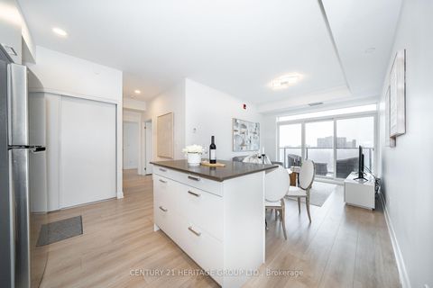 Photo 1 at 610 - 385 Osler Street, Pellam Park, Toronto