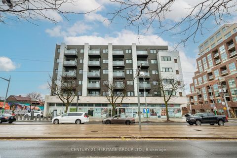 Photo 2 at 610 - 385 Osler Street, Pellam Park, Toronto