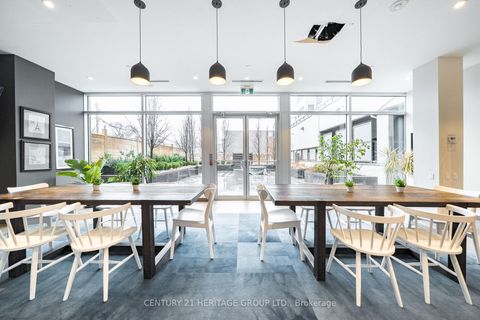 Photo 7 at 610 - 385 Osler Street, Pellam Park, Toronto