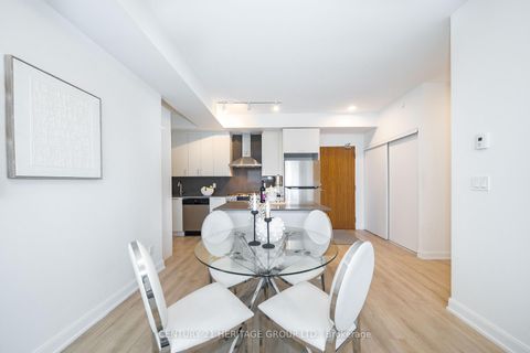 Photo 9 at 610 - 385 Osler Street, Pellam Park, Toronto