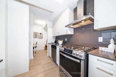 Photo 11 at 610 - 385 Osler Street, Pellam Park, Toronto
