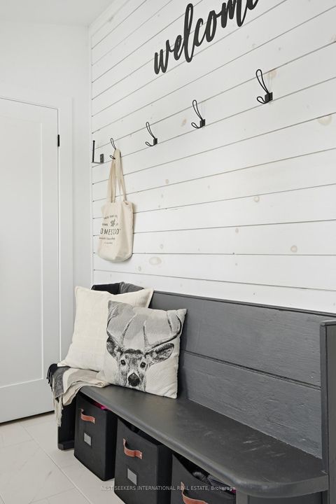 Photo 5 at 920 Barry Avenue, Rural Innisfil, Innisfil