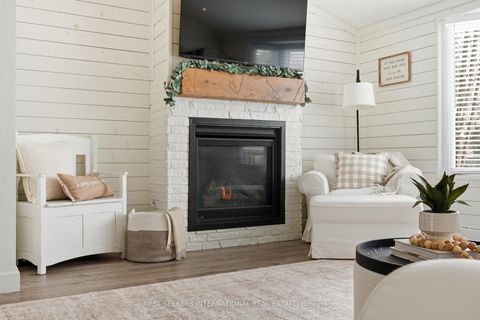 Photo 8 at 920 Barry Avenue, Rural Innisfil, Innisfil