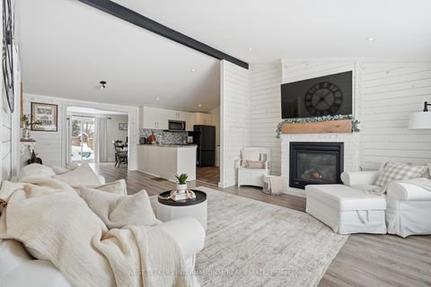 Photo 11 at 920 Barry Avenue, Rural Innisfil, Innisfil