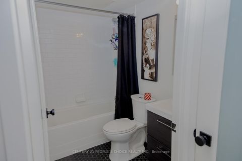 Photo 11 at 228 - 955 Queen Street W, Niagara, Toronto