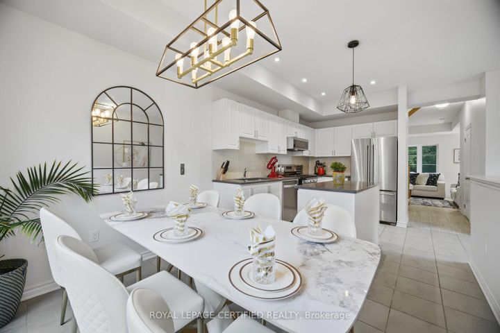 Photo 9 at 22 - 383 Dundas Street E, Waterdown, Hamilton