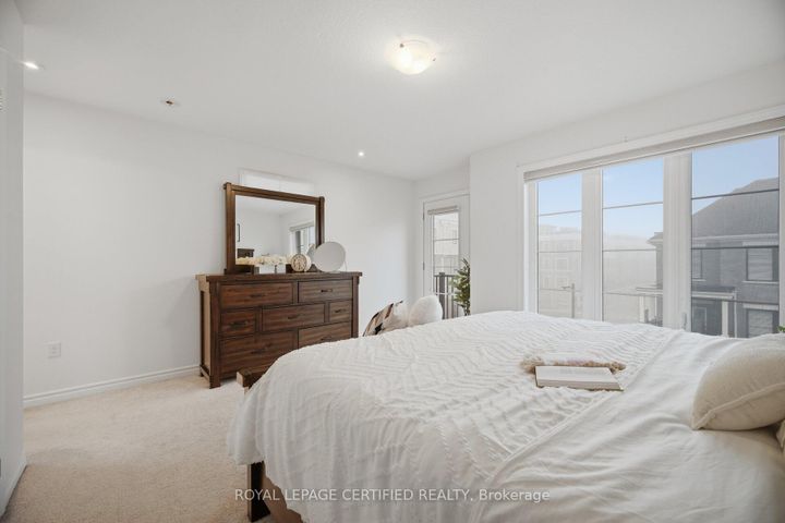 Photo 17 at 22 - 383 Dundas Street E, Waterdown, Hamilton