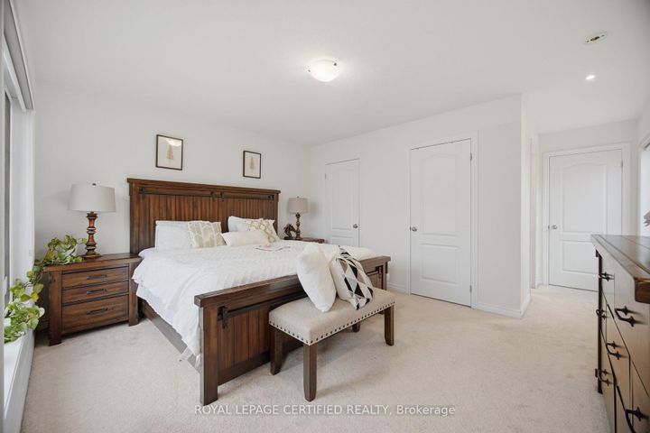 Photo 18 at 22 - 383 Dundas Street E, Waterdown, Hamilton