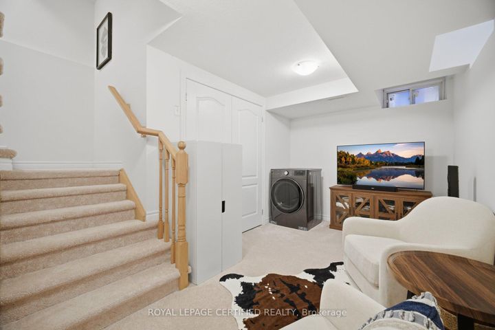 Photo 32 at 22 - 383 Dundas Street E, Waterdown, Hamilton