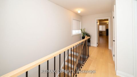 Photo 9 at 111 Argento Crescent, Vellore Village, Vaughan