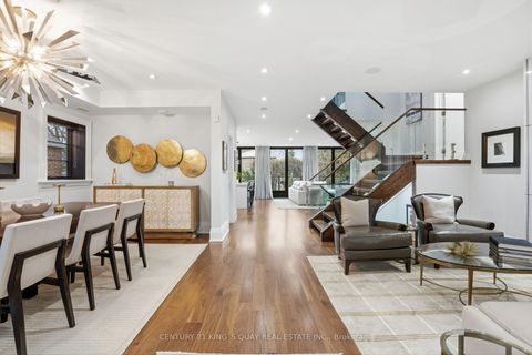 Photo 2 at 33 Nesbitt Drive, Leaside, Toronto