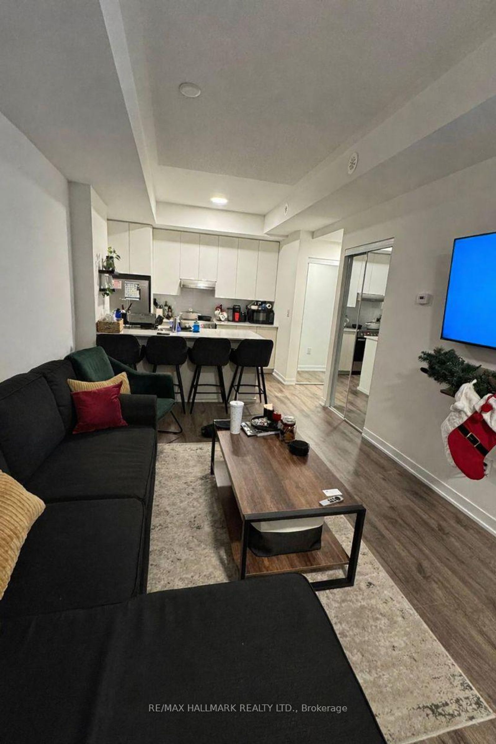 111 - 140 Canon Jackson Drive, Greenbrook, Toronto photo 6