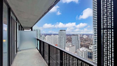 Photo 21 at 2701 - 8 Eglinton Avenue E, Mount Pleasant West, Toronto