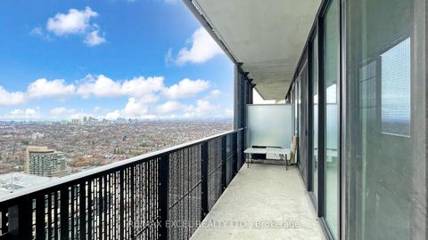 Photo 22 at 2701 - 8 Eglinton Avenue E, Mount Pleasant West, Toronto