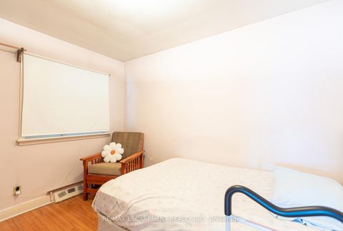 Photo 18 at 1 Snaresbrook Drive, Kipling, Toronto