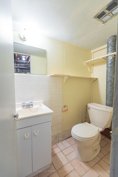 Photo 33 at 1 Snaresbrook Drive, Kipling, Toronto