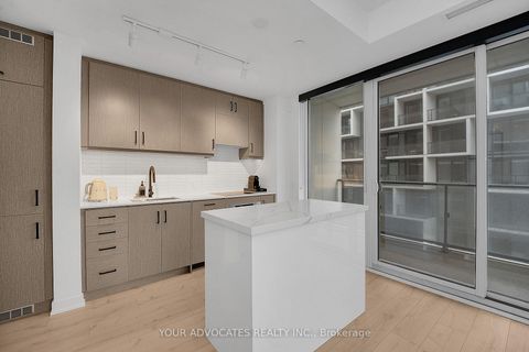 Photo 2 at 902 - 9 Tecumseth Street, Niagara, Toronto