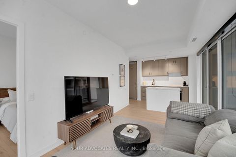 Photo 4 at 902 - 9 Tecumseth Street, Niagara, Toronto