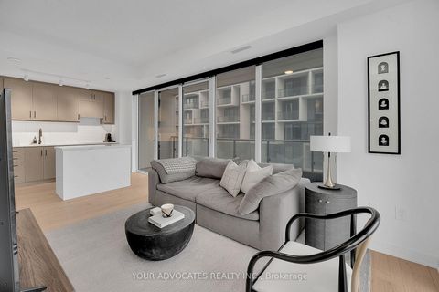 Photo 6 at 902 - 9 Tecumseth Street, Niagara, Toronto