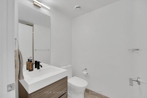 Photo 11 at 902 - 9 Tecumseth Street, Niagara, Toronto