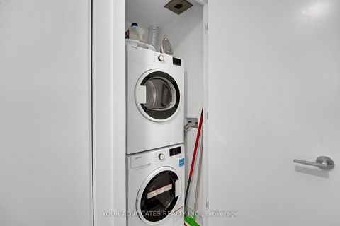 Photo 14 at 902 - 9 Tecumseth Street, Niagara, Toronto