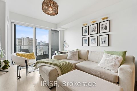 Photo 8 at 2019 - 585 Bloor St E, North St. James Town, Toronto