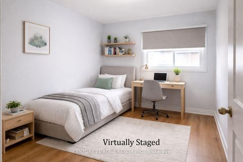 Photo 20 at 143 Purpledusk Trail, Morningside, Toronto