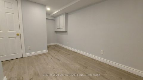 Photo 27 at 143 Purpledusk Trail, Morningside, Toronto