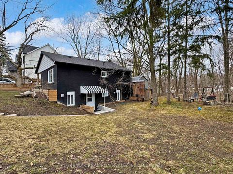 Photo 5 at 757 Srigley Street, College Manor, Newmarket