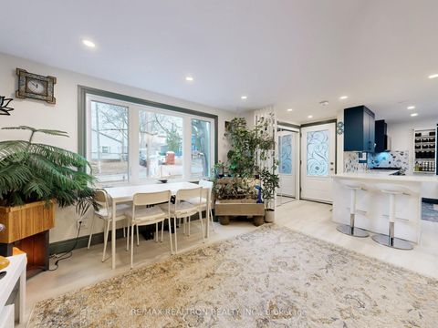 Photo 6 at 757 Srigley Street, College Manor, Newmarket