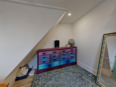 Photo 21 at 757 Srigley Street, College Manor, Newmarket