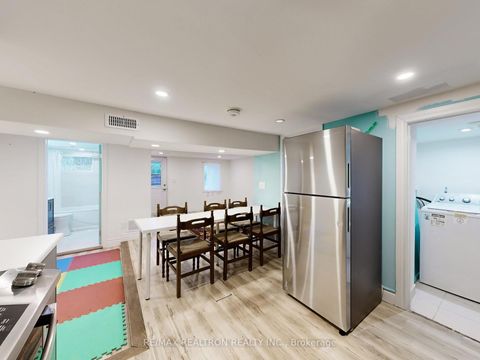 Photo 33 at 757 Srigley Street, College Manor, Newmarket