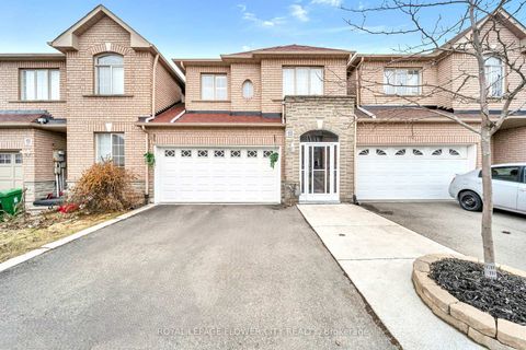 Photo 3 at 15D View Green Crescent, Clairville, Toronto