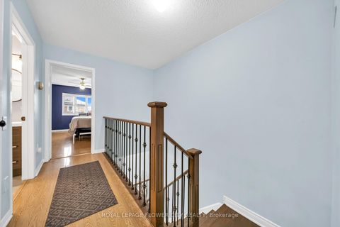 Photo 21 at 15D View Green Crescent, Clairville, Toronto