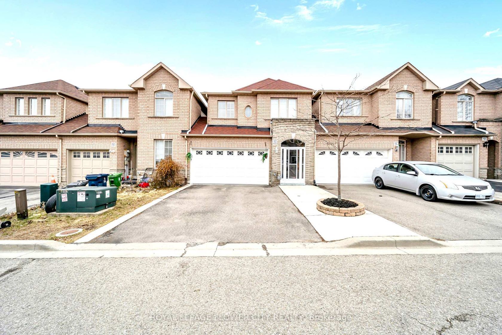 15D View Green Crescent, Clairville, Toronto photo number 2