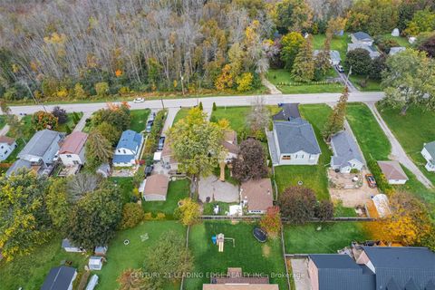 Photo 31 at 237 Boyers Road, Historic Lakeshore Communities, Georgina