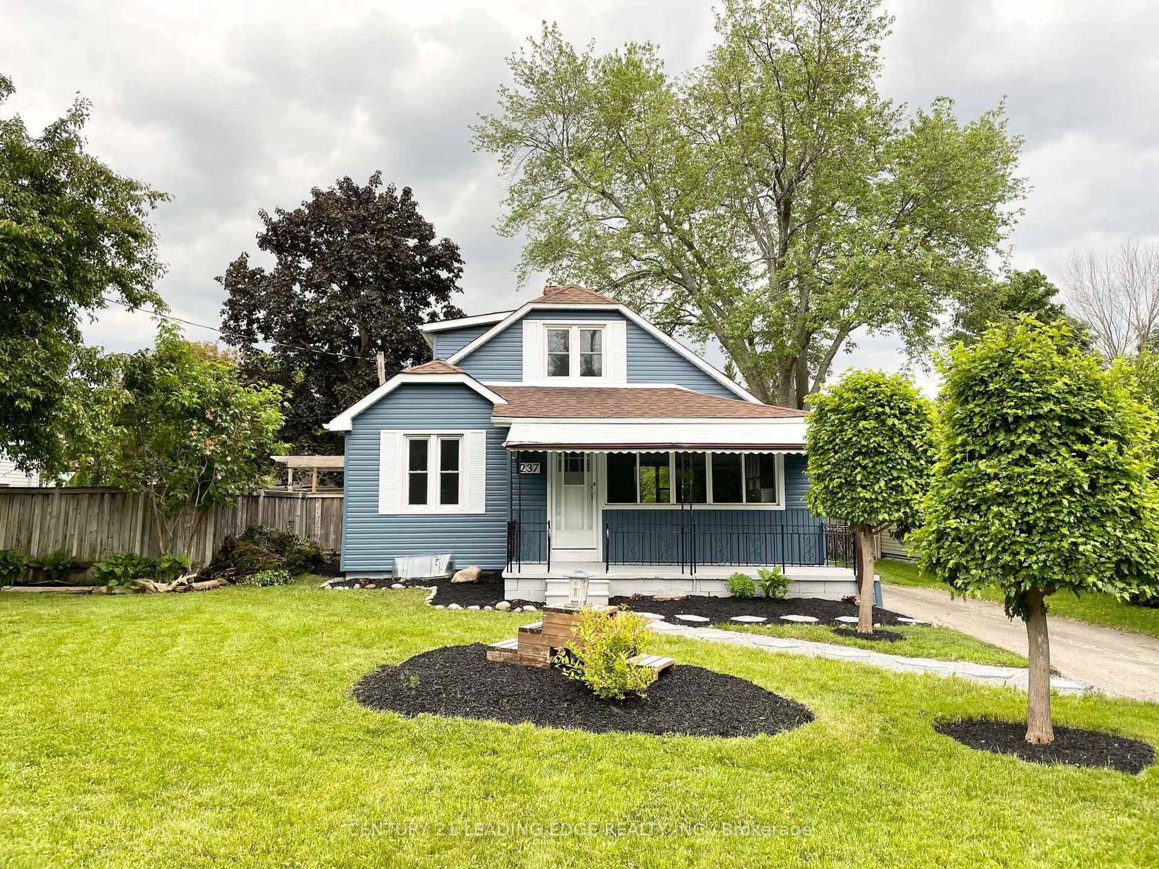 237 Boyers Road, Historic Lakeshore Communities, Georgina photo number 2