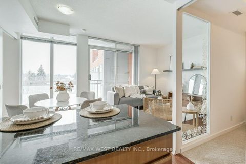 Photo 7 at 501 - 30 Canterbury Place, Willowdale West, Toronto