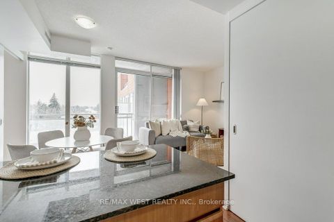 Photo 8 at 501 - 30 Canterbury Place, Willowdale West, Toronto