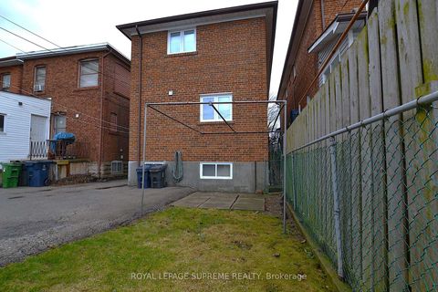 Photo 24 at 564 Christie Street, Wychwood, Toronto