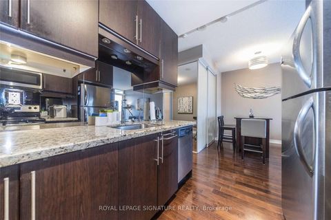 Photo 5 at 536 - 2885 Bayview Avenue, Bayview Village, Toronto