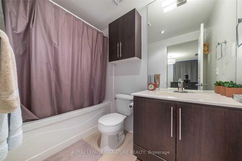 Photo 10 at 536 - 2885 Bayview Avenue, Bayview Village, Toronto