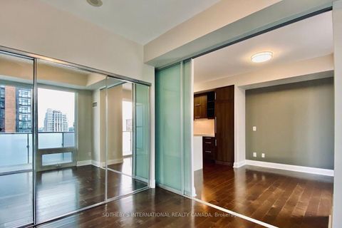 Photo 19 at 2309 - 1080 Bay Street, Bay Street Corridor, Toronto