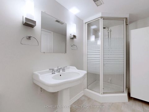 Photo 23 at 1607 Woodbine Heights Boulevard, Parkview, Toronto