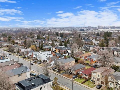 Photo 43 at 1607 Woodbine Heights Boulevard, Parkview, Toronto