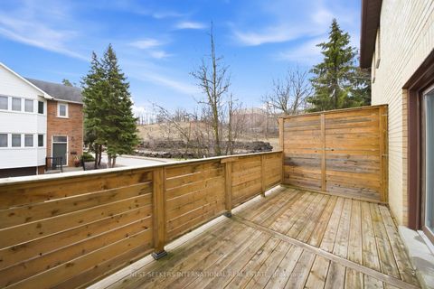 Photo 16 at 1 - 217 Woodbridge Avenue, West Woodbridge, Vaughan