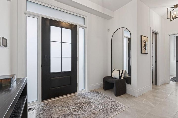 Photo 4 at 7 - 100 Watershore Drive, Stoney Creek, Hamilton