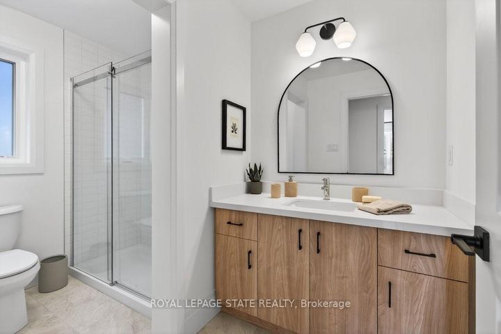 Photo 29 at 7 - 100 Watershore Drive, Stoney Creek, Hamilton